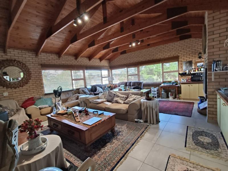 4 Bedroom Property for Sale in Bergsig Western Cape